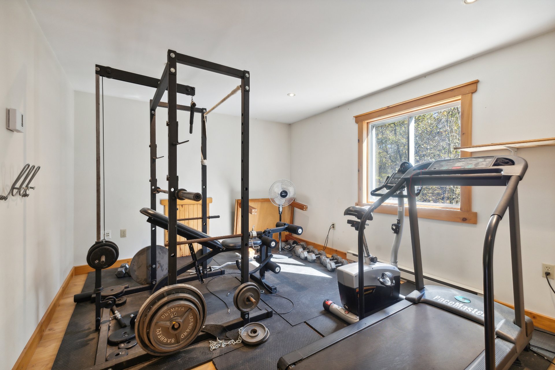 La Pêche, QC J0X 3G0, Canada, 3 Bedrooms Bedrooms, ,2 BathroomsBathrooms,Residential,Active,40301