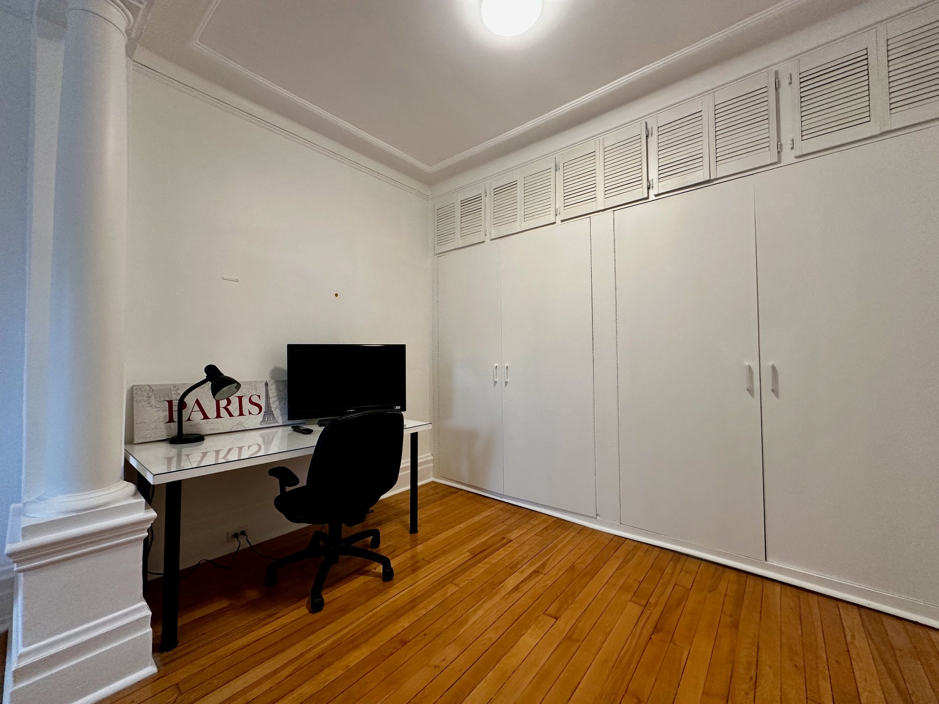 Montréal (Côte-Des-Neiges/Notre-Dame-De-Grâce), QC H4A 3H2, Canada, 3 Bedrooms Bedrooms, ,1 BathroomBathrooms,Residential,Active,35879