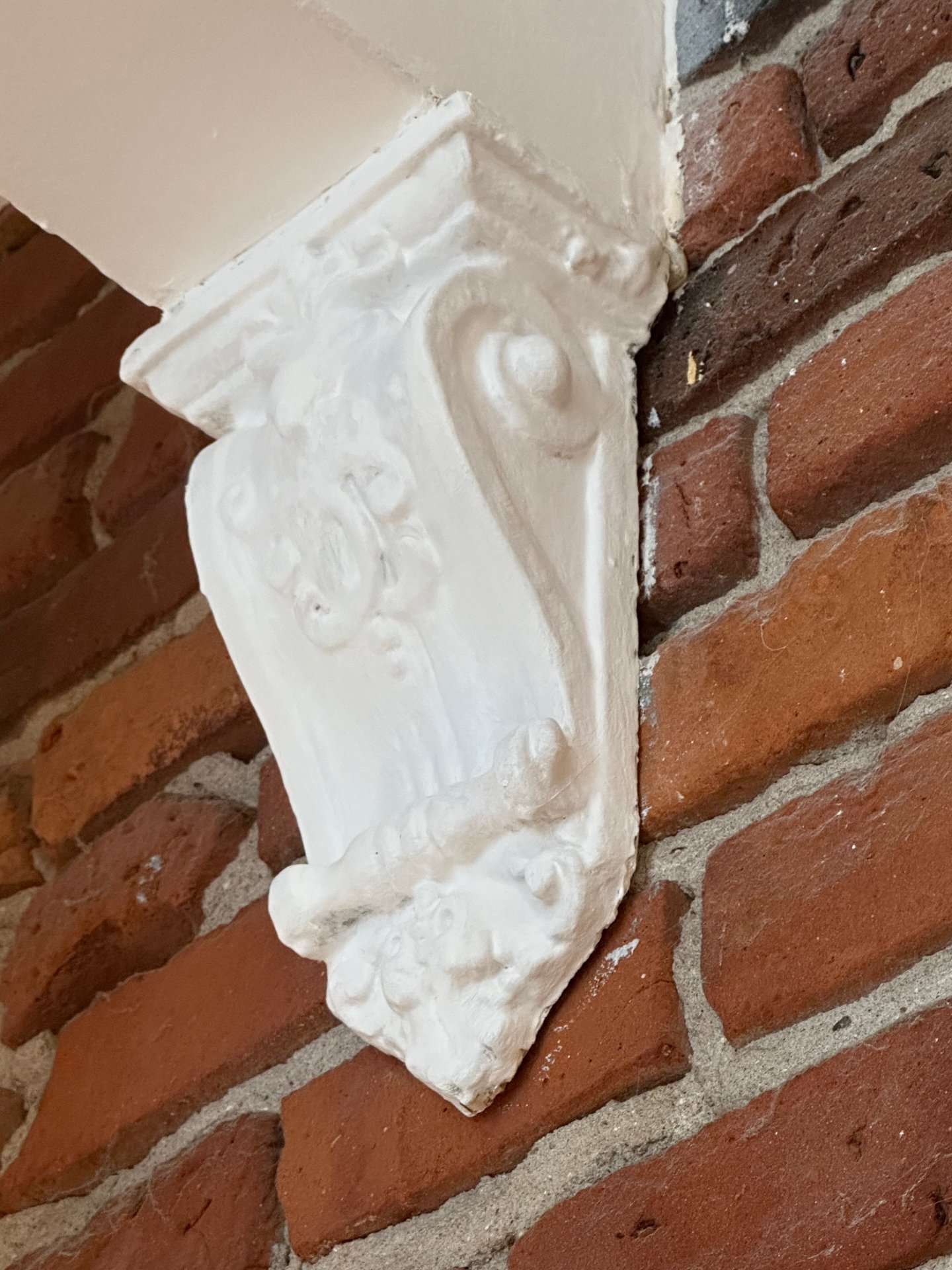 Montréal (Côte-Des-Neiges/Notre-Dame-De-Grâce), QC H4A 3H2, Canada, 3 Bedrooms Bedrooms, ,1 BathroomBathrooms,Residential,Active,35879