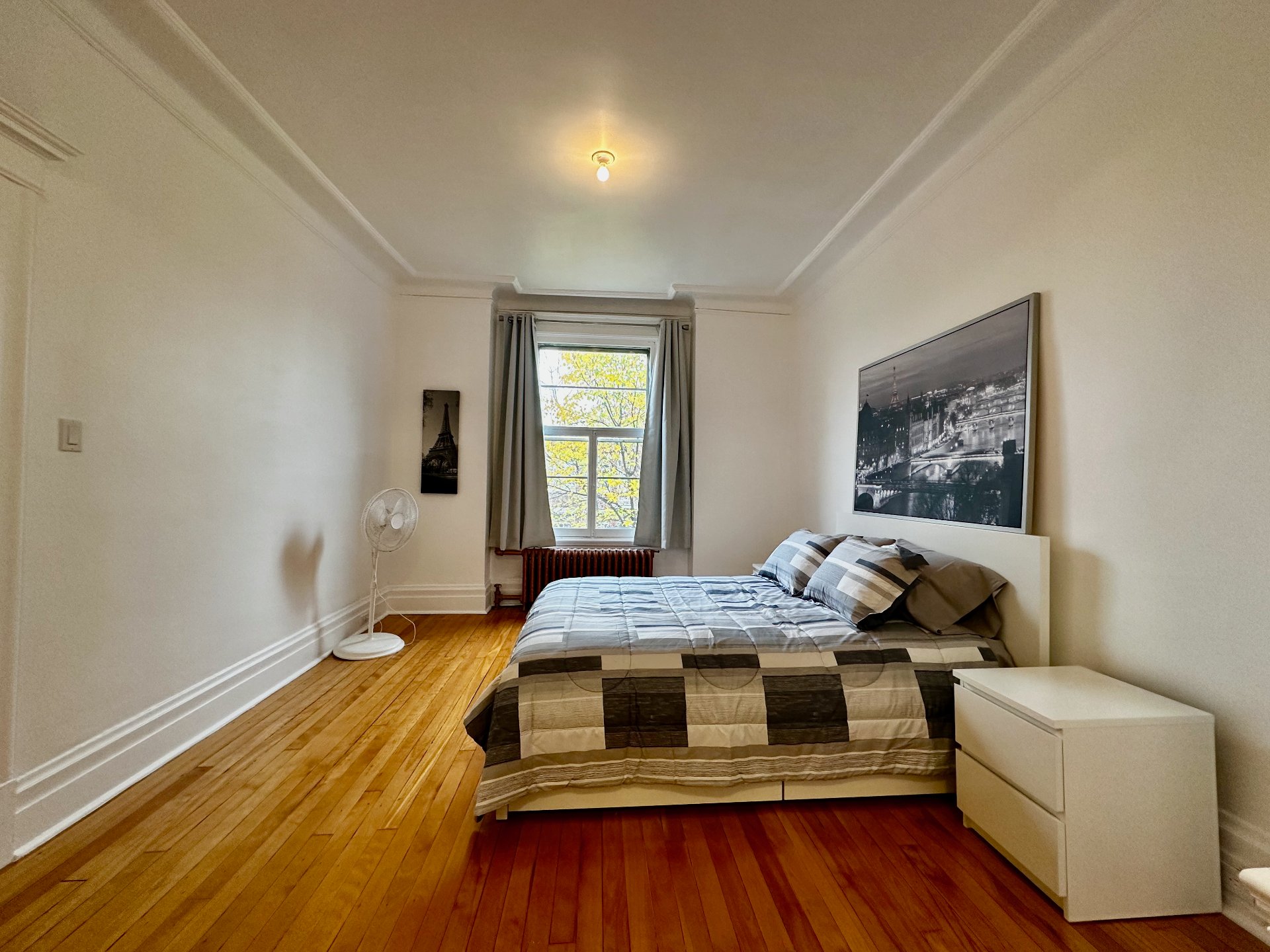 Montréal (Côte-Des-Neiges/Notre-Dame-De-Grâce), QC H4A 3H2, Canada, 3 Bedrooms Bedrooms, ,1 BathroomBathrooms,Residential,Active,35879