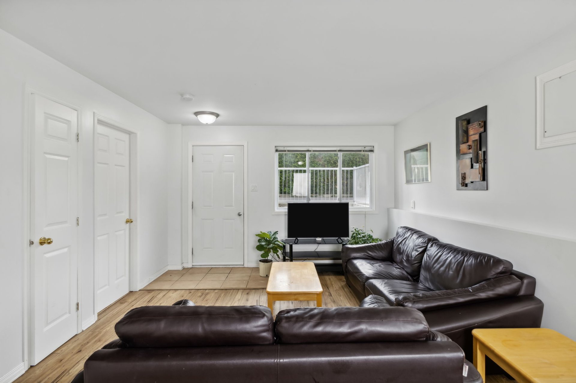 Gatineau (Aylmer), QC J9H 7G1, Canada, 6 Bedrooms Bedrooms, ,1 BathroomBathrooms,Residential,Active,31968