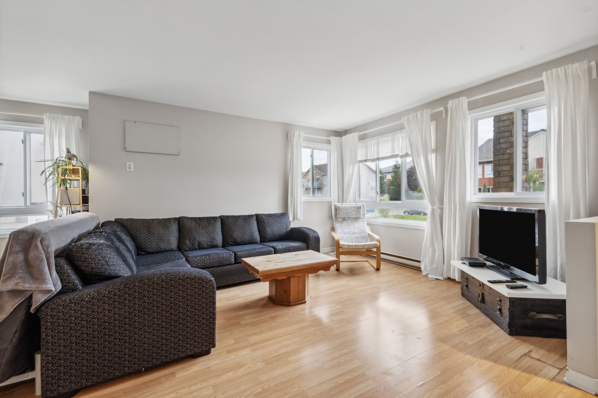 Gatineau (Aylmer), QC J9H 7G1, Canada, 6 Bedrooms Bedrooms, ,1 BathroomBathrooms,Residential,Active,31968