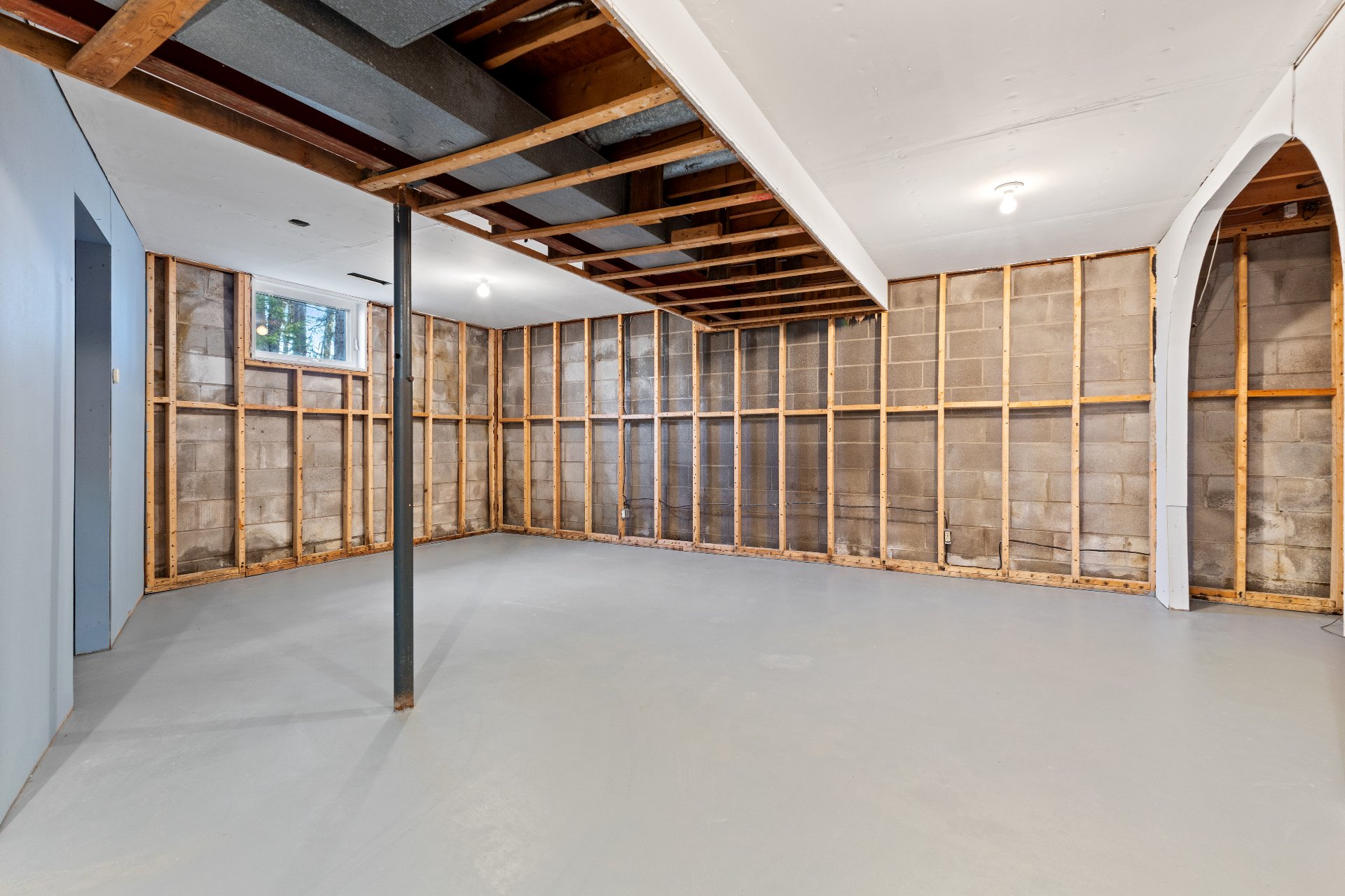 Chelsea, QC J9B 1P4, Canada, 3 Bedrooms Bedrooms, ,1 BathroomBathrooms,Residential,Active,122155