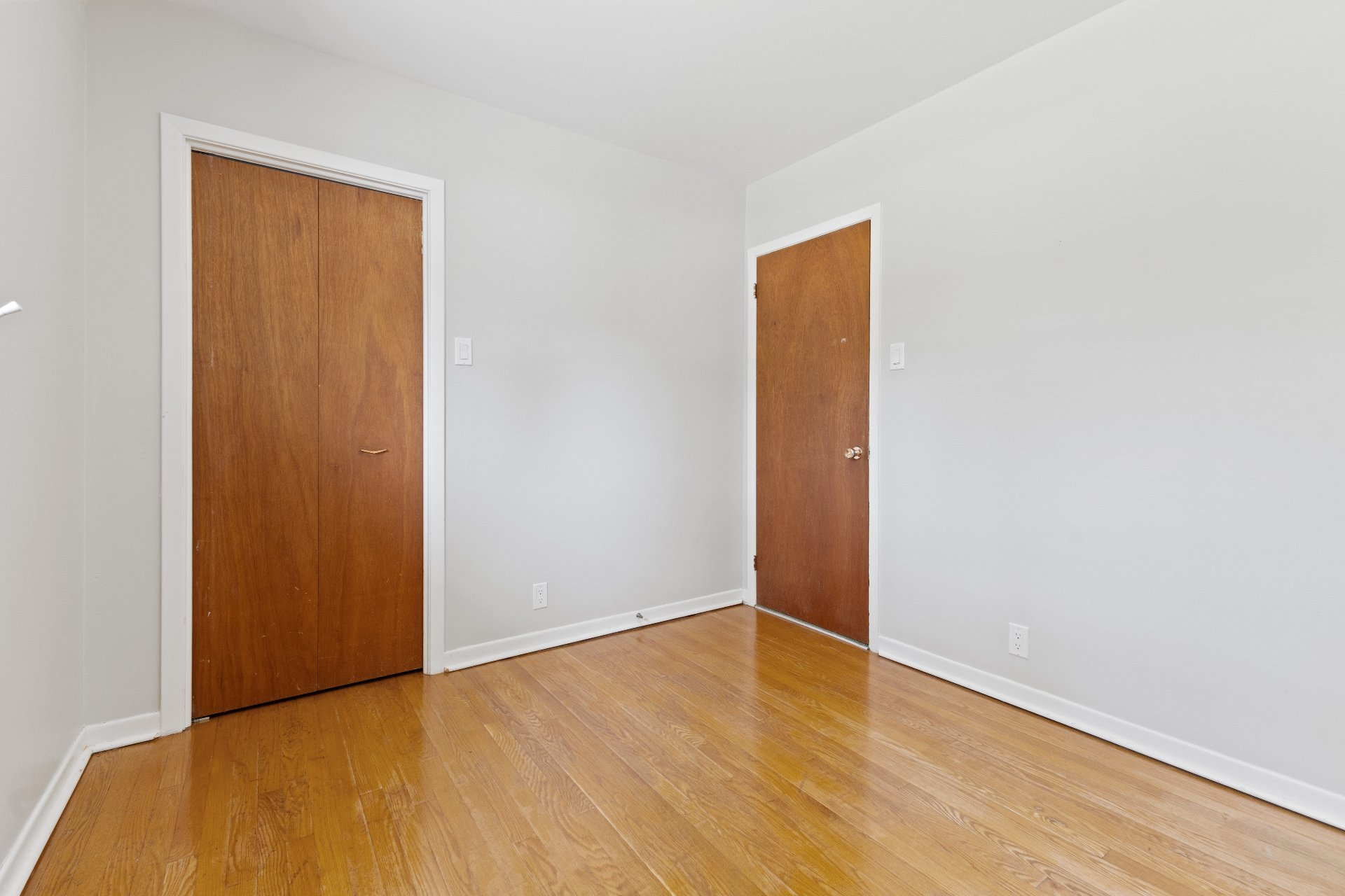 Chelsea, QC J9B 1P4, Canada, 3 Bedrooms Bedrooms, ,1 BathroomBathrooms,Residential,Active,122155