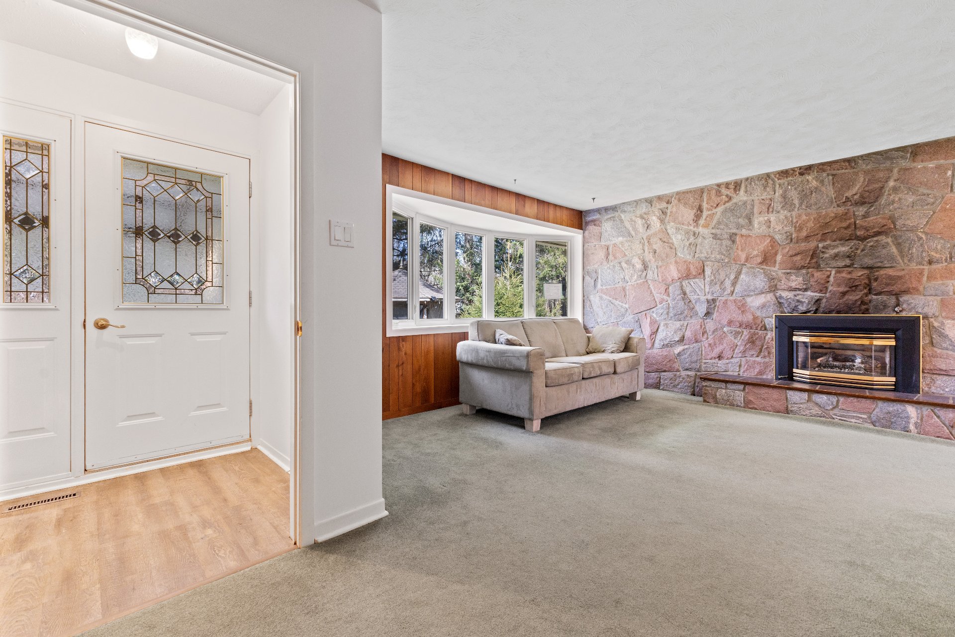 Chelsea, QC J9B 1P4, Canada, 3 Bedrooms Bedrooms, ,1 BathroomBathrooms,Residential,Active,122155