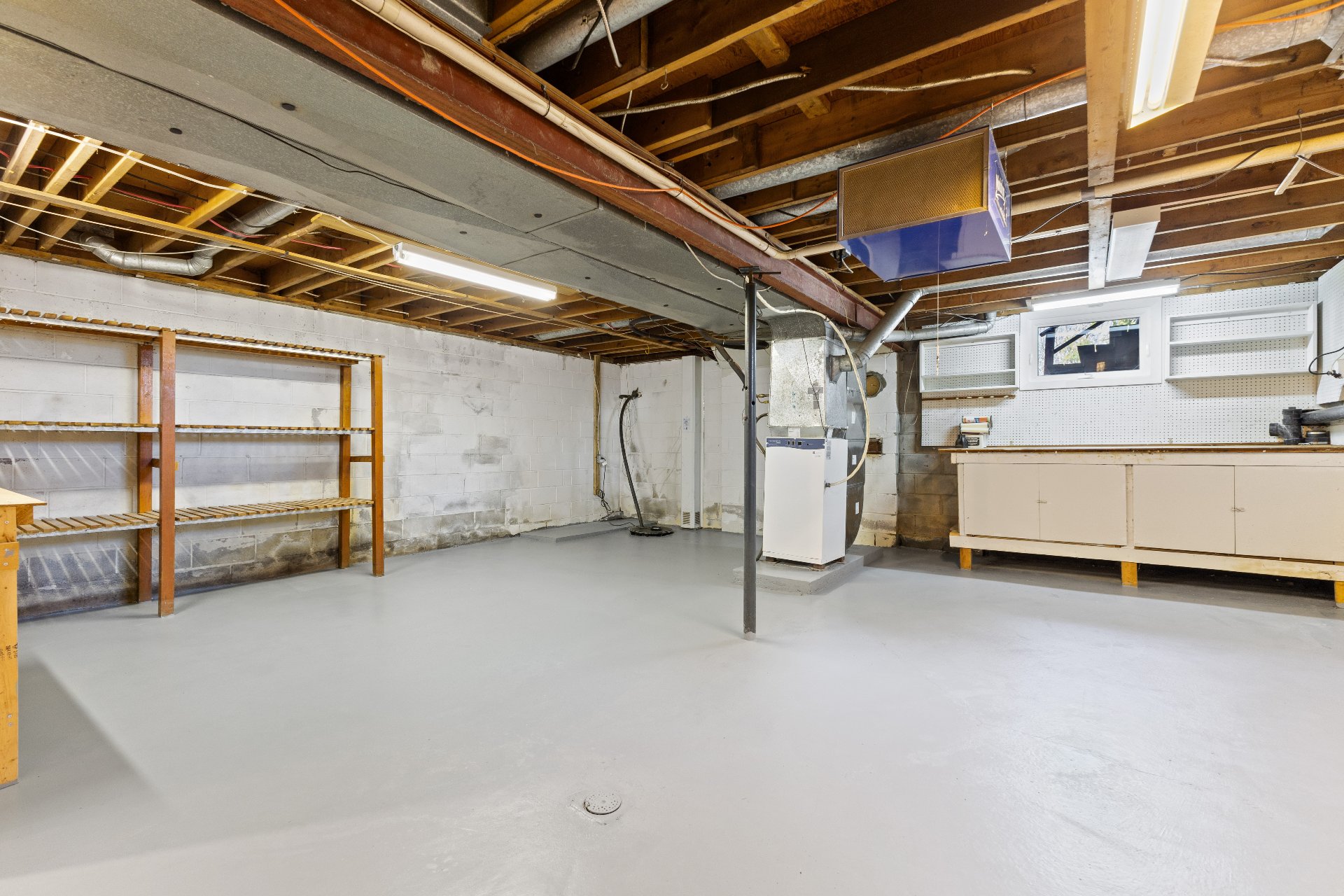 Chelsea, QC J9B 1P4, Canada, 3 Bedrooms Bedrooms, ,1 BathroomBathrooms,Residential,Active,122155