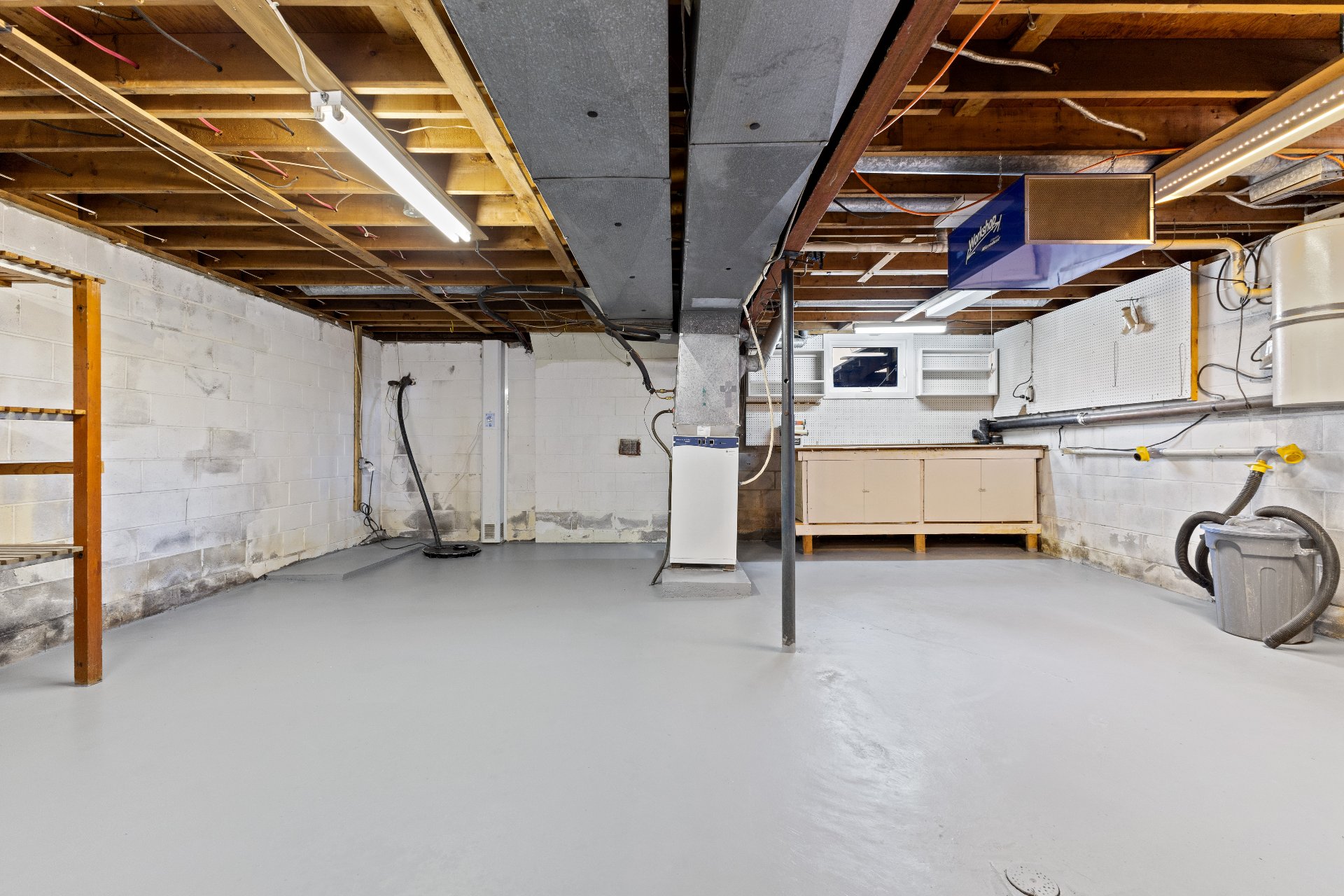 Chelsea, QC J9B 1P4, Canada, 3 Bedrooms Bedrooms, ,1 BathroomBathrooms,Residential,Active,122155