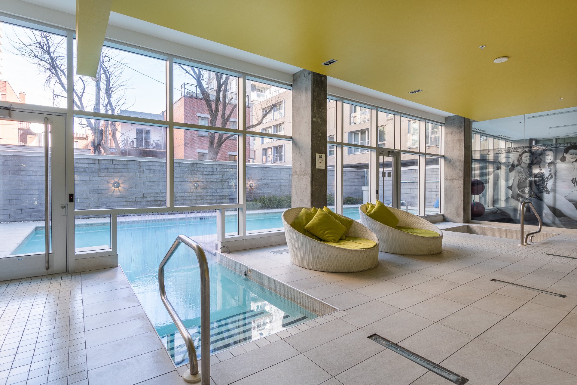 Montréal (Ville-Marie), QC H3H 0A2, Canada, 1 Bedroom Bedrooms, ,1 BathroomBathrooms,Residential,Active,95325