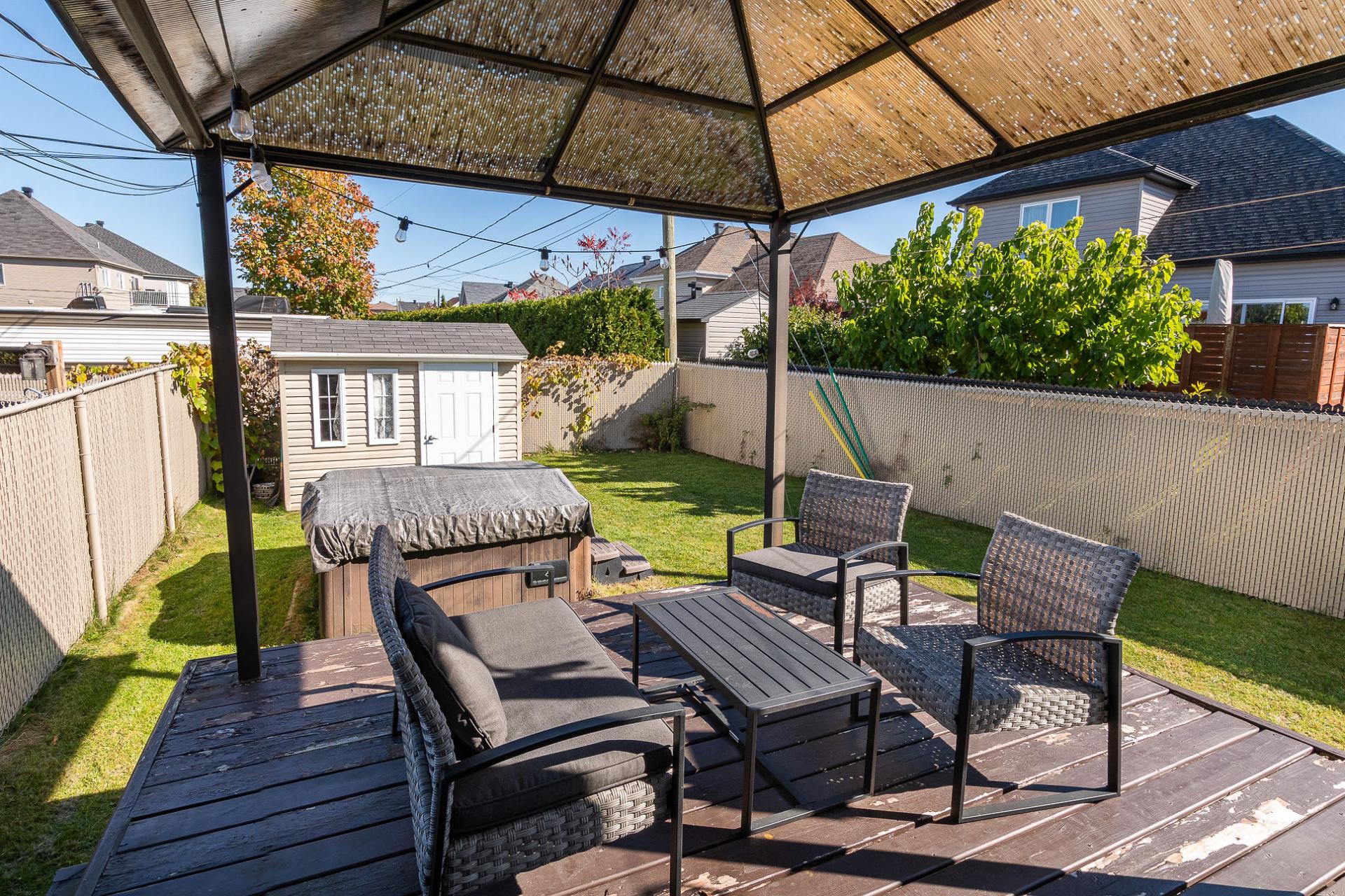 L'Épiphanie, QC J5X 0A6, Canada, 2 Bedrooms Bedrooms, ,2 BathroomsBathrooms,Residential,Active,37625