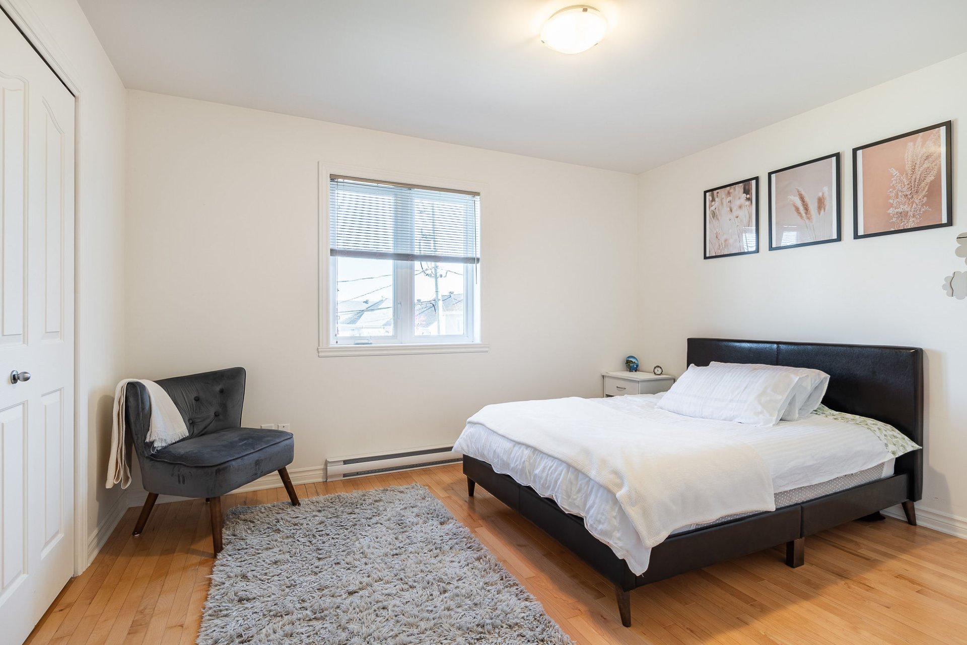 L'Épiphanie, QC J5X 0A6, Canada, 2 Bedrooms Bedrooms, ,2 BathroomsBathrooms,Residential,Active,37625