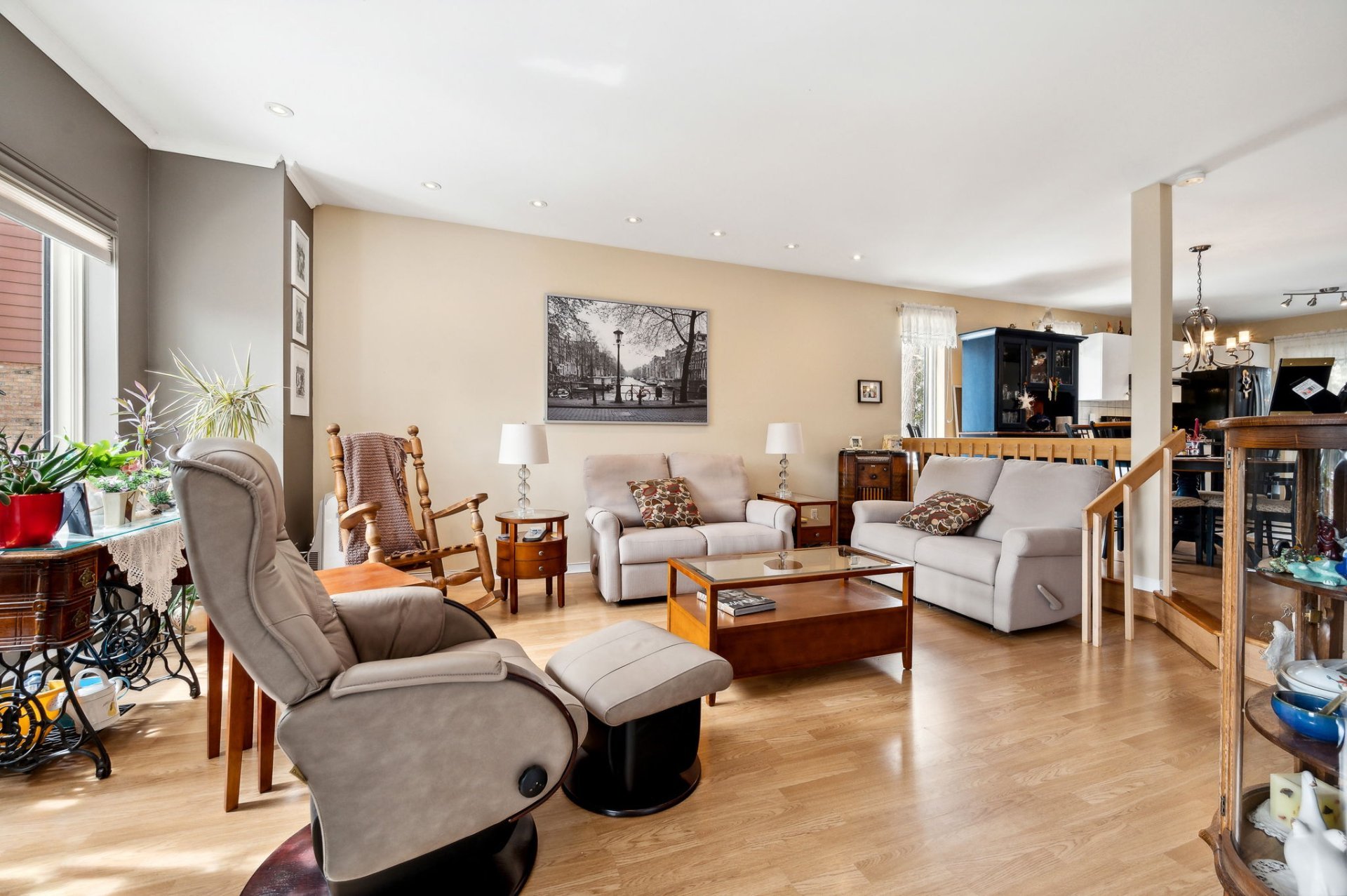 Montréal (L'Île-Bizard/Sainte-Geneviève), QC H9C 1M4, Canada, 5 Bedrooms Bedrooms, ,1 BathroomBathrooms,Residential,Active,45363