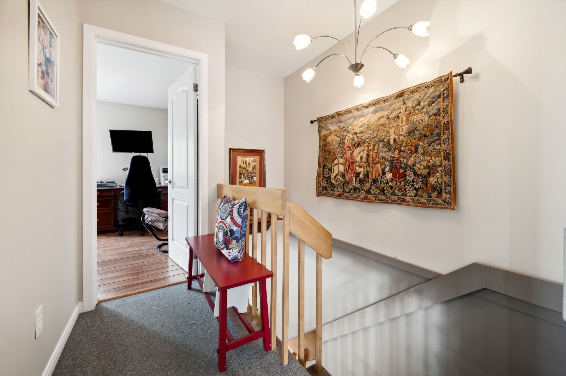 Montréal (L'Île-Bizard/Sainte-Geneviève), QC H9C 1M4, Canada, 5 Bedrooms Bedrooms, ,1 BathroomBathrooms,Residential,Active,45363