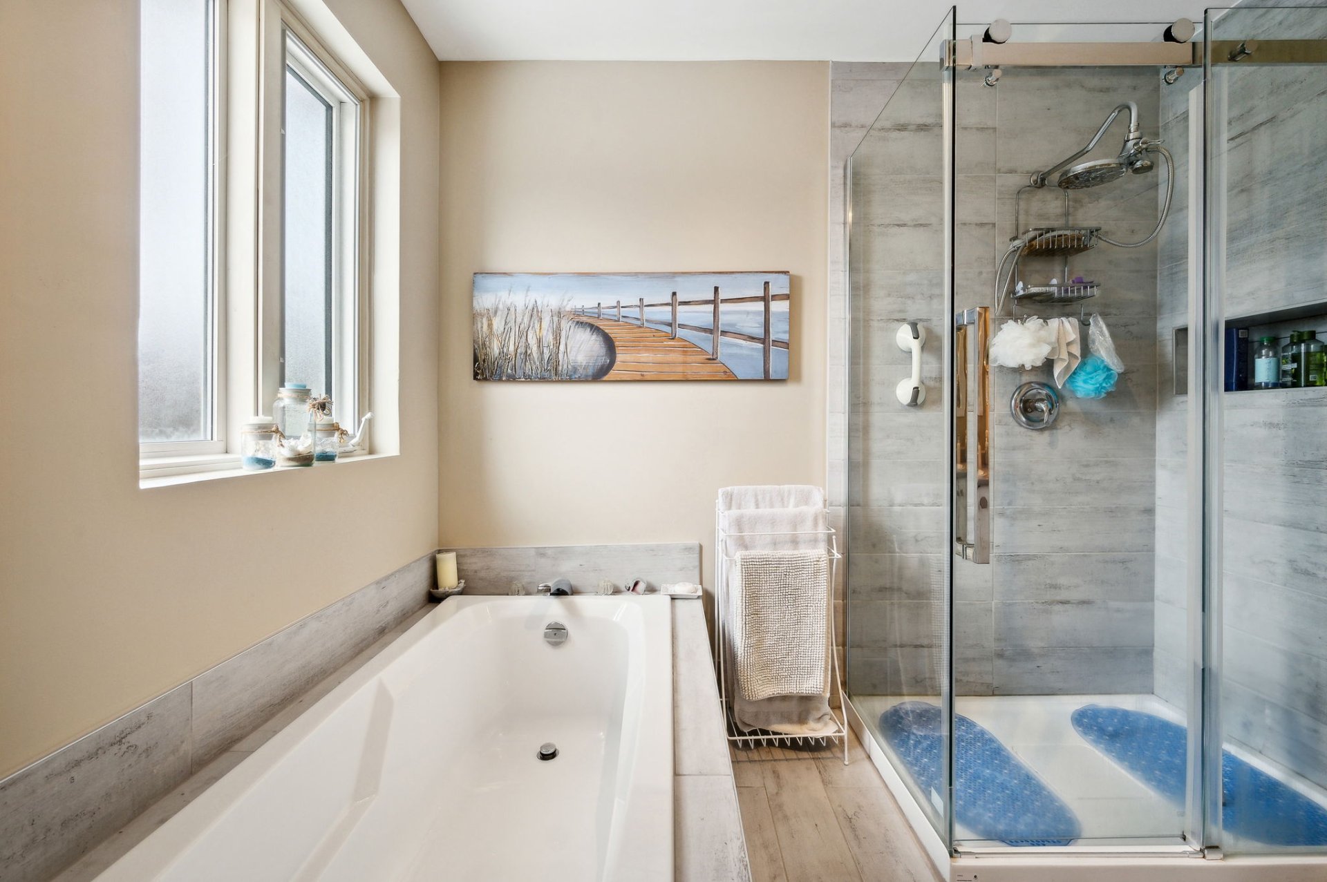 Montréal (L'Île-Bizard/Sainte-Geneviève), QC H9C 1M4, Canada, 5 Bedrooms Bedrooms, ,1 BathroomBathrooms,Residential,Active,45363