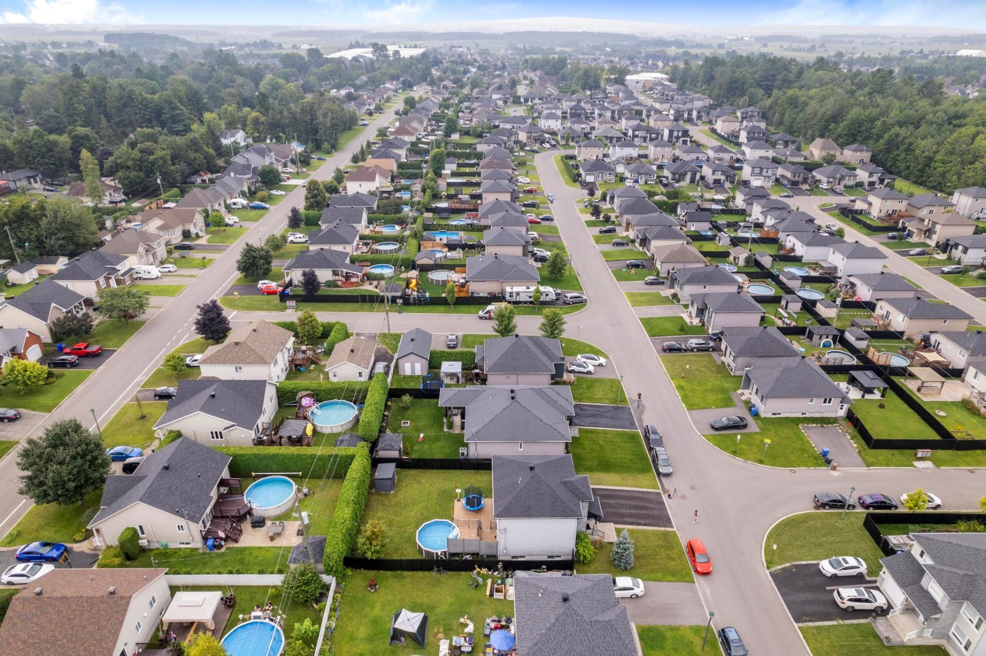 Mirabel, QC J7N 0P8, Canada, 3 Bedrooms Bedrooms, ,1 BathroomBathrooms,Residential,Active,41408