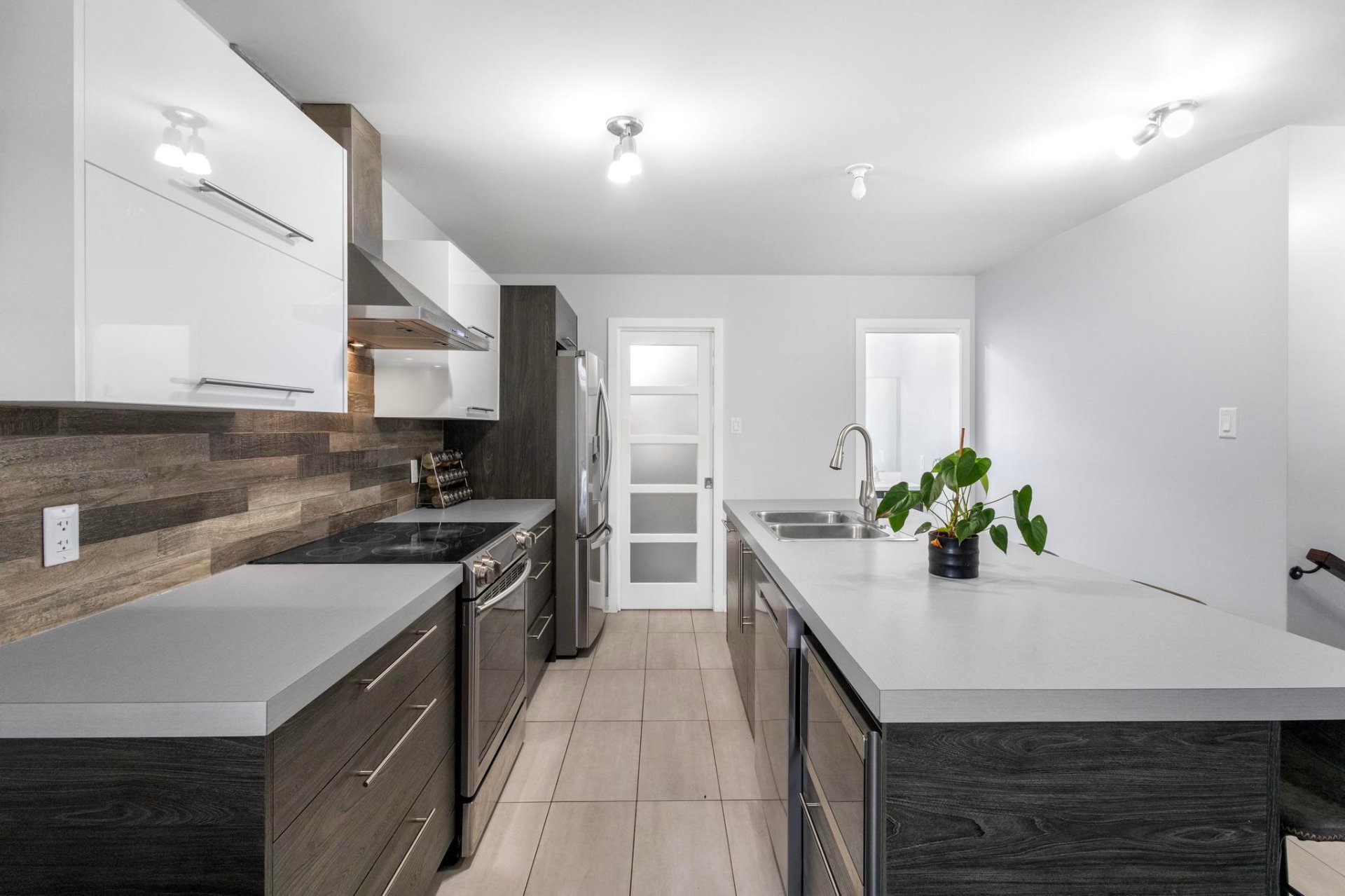 Mirabel, QC J7N 0P8, Canada, 3 Bedrooms Bedrooms, ,1 BathroomBathrooms,Residential,Active,41408