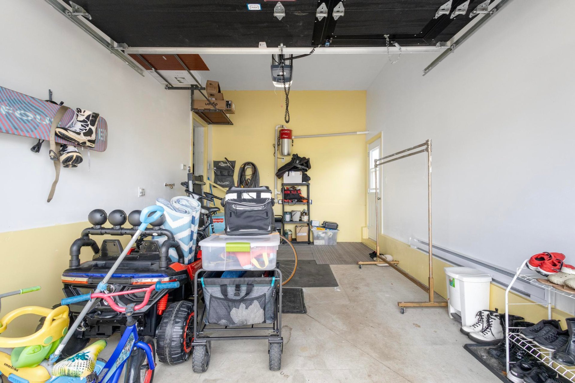 Mirabel, QC J7N 0P8, Canada, 3 Bedrooms Bedrooms, ,1 BathroomBathrooms,Residential,Active,41408