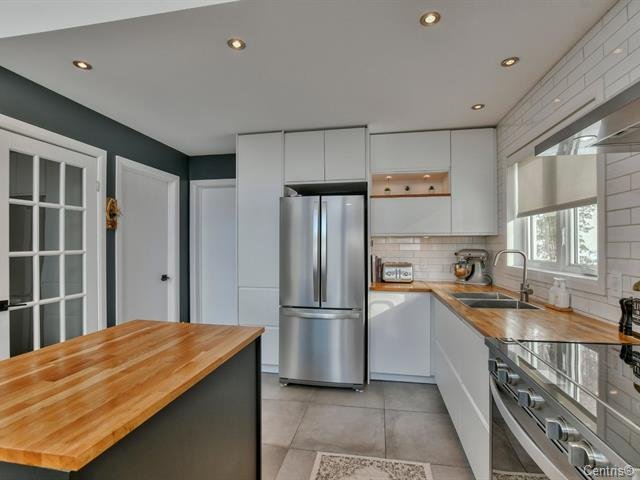 Saint-Donat, QC J0T 2C0, Canada, 3 Bedrooms Bedrooms, ,3 BathroomsBathrooms,Residential,Active,20265