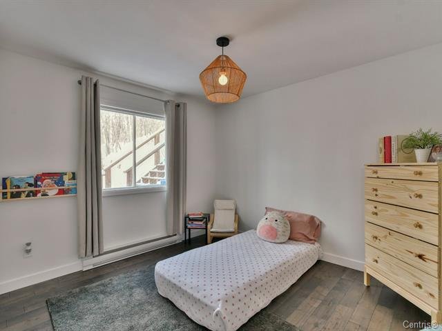 Saint-Donat, QC J0T 2C0, Canada, 3 Bedrooms Bedrooms, ,3 BathroomsBathrooms,Residential,Active,20265