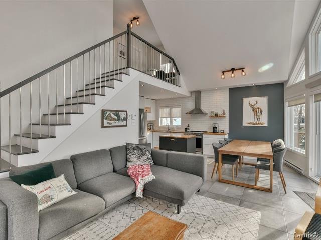 Saint-Donat, QC J0T 2C0, Canada, 3 Bedrooms Bedrooms, ,3 BathroomsBathrooms,Residential,Active,20265