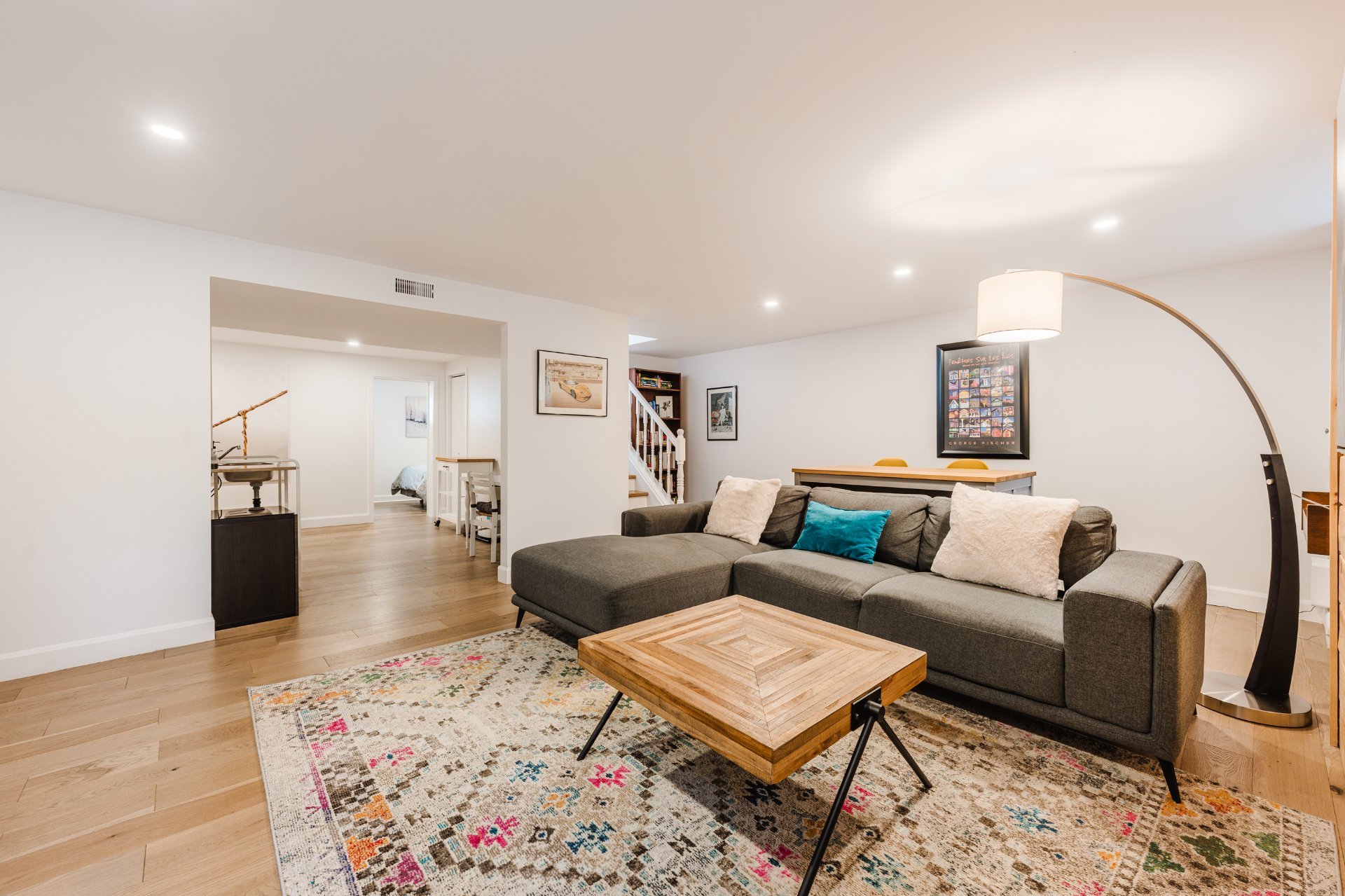 Saint-Armand, QC J0J 1N0, Canada, 5 Bedrooms Bedrooms, ,3 BathroomsBathrooms,Residential,Active,131324