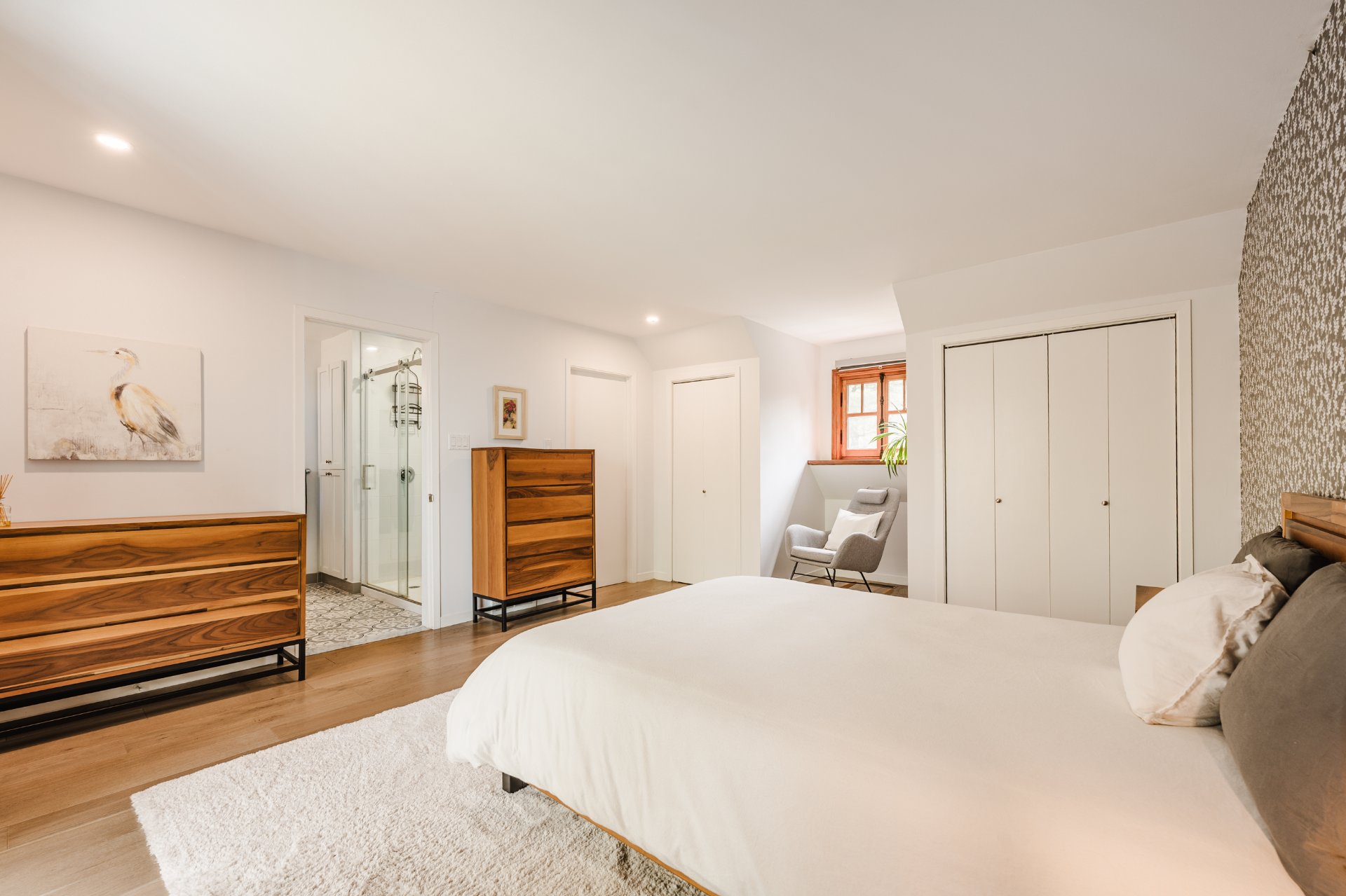 Saint-Armand, QC J0J 1N0, Canada, 5 Bedrooms Bedrooms, ,3 BathroomsBathrooms,Residential,Active,131324