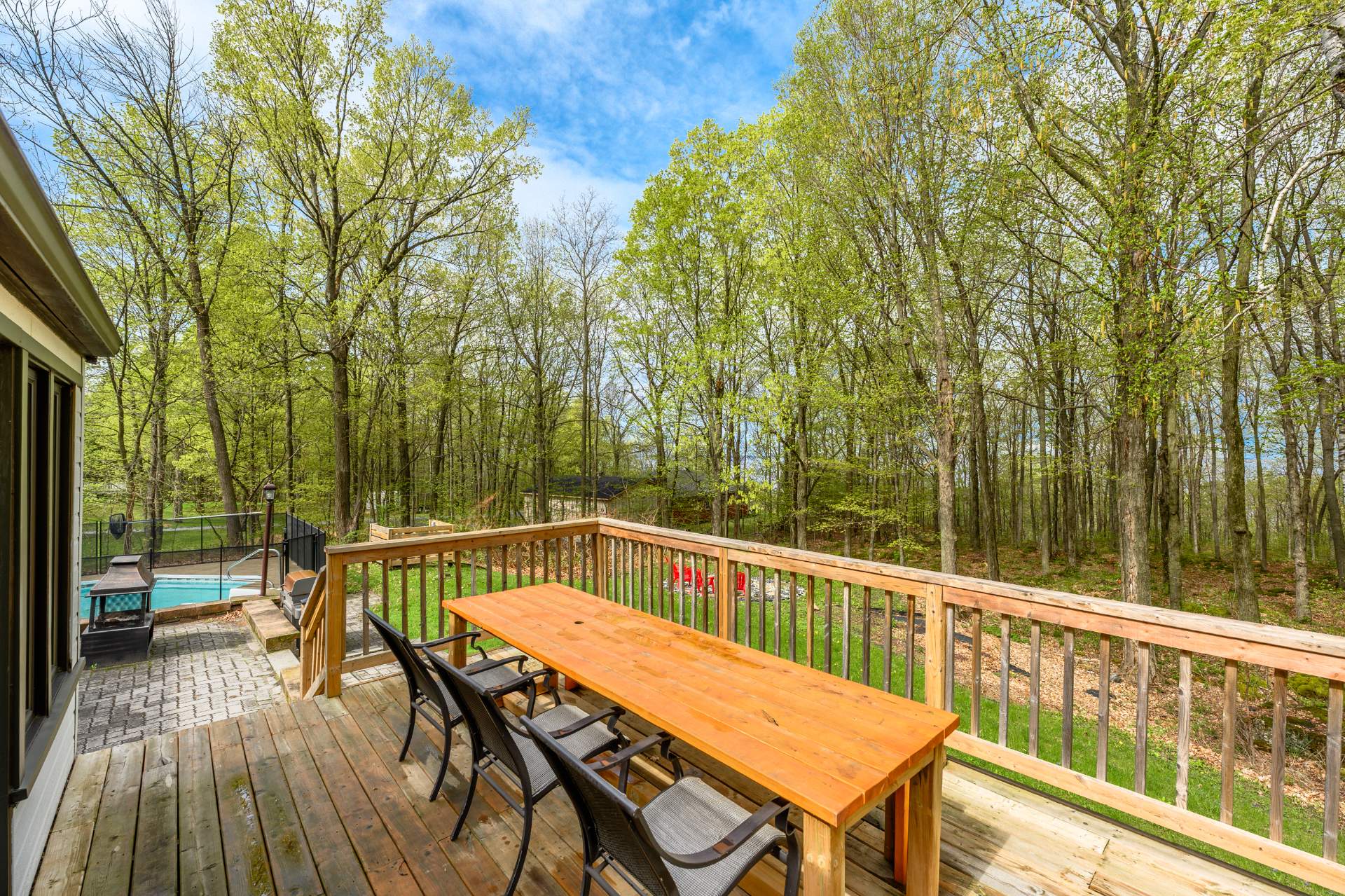 Saint-Armand, QC J0J 1N0, Canada, 5 Bedrooms Bedrooms, ,3 BathroomsBathrooms,Residential,Active,131324