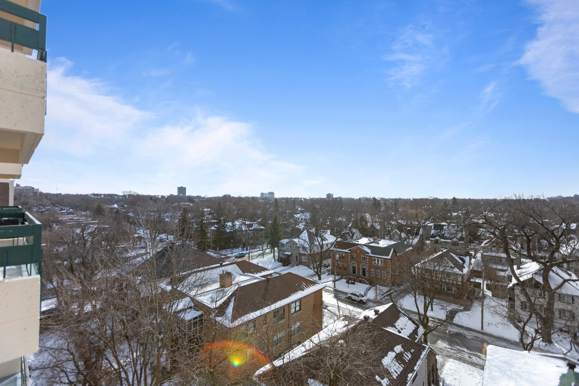 Côte-Saint-Luc, QC H3X 2W2, Canada, 2 Bedrooms Bedrooms, ,2 BathroomsBathrooms,Residential,Active,18206