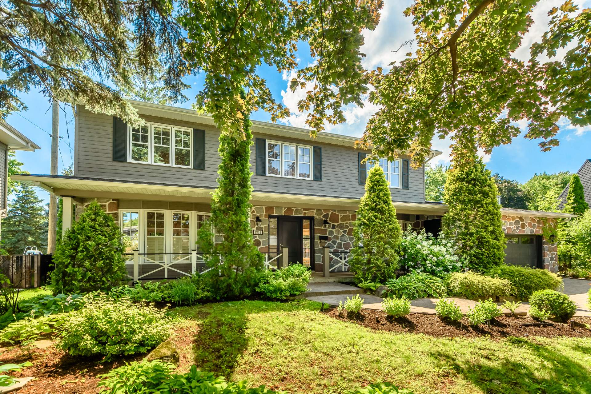 1014 Rue ÉmileNelligan, Boucherville, QC, J4B 2L4, CA Residential