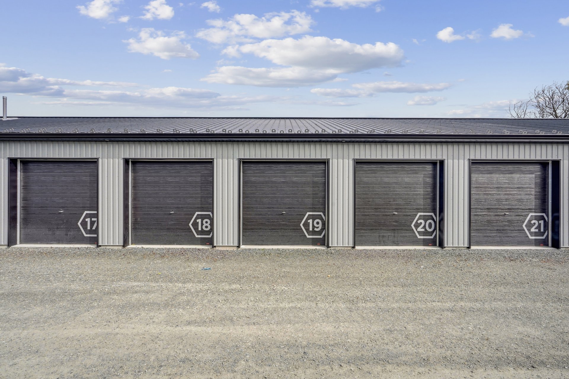 Granby, QC J2G 7T4, Canada, ,Commercial,Active,69927