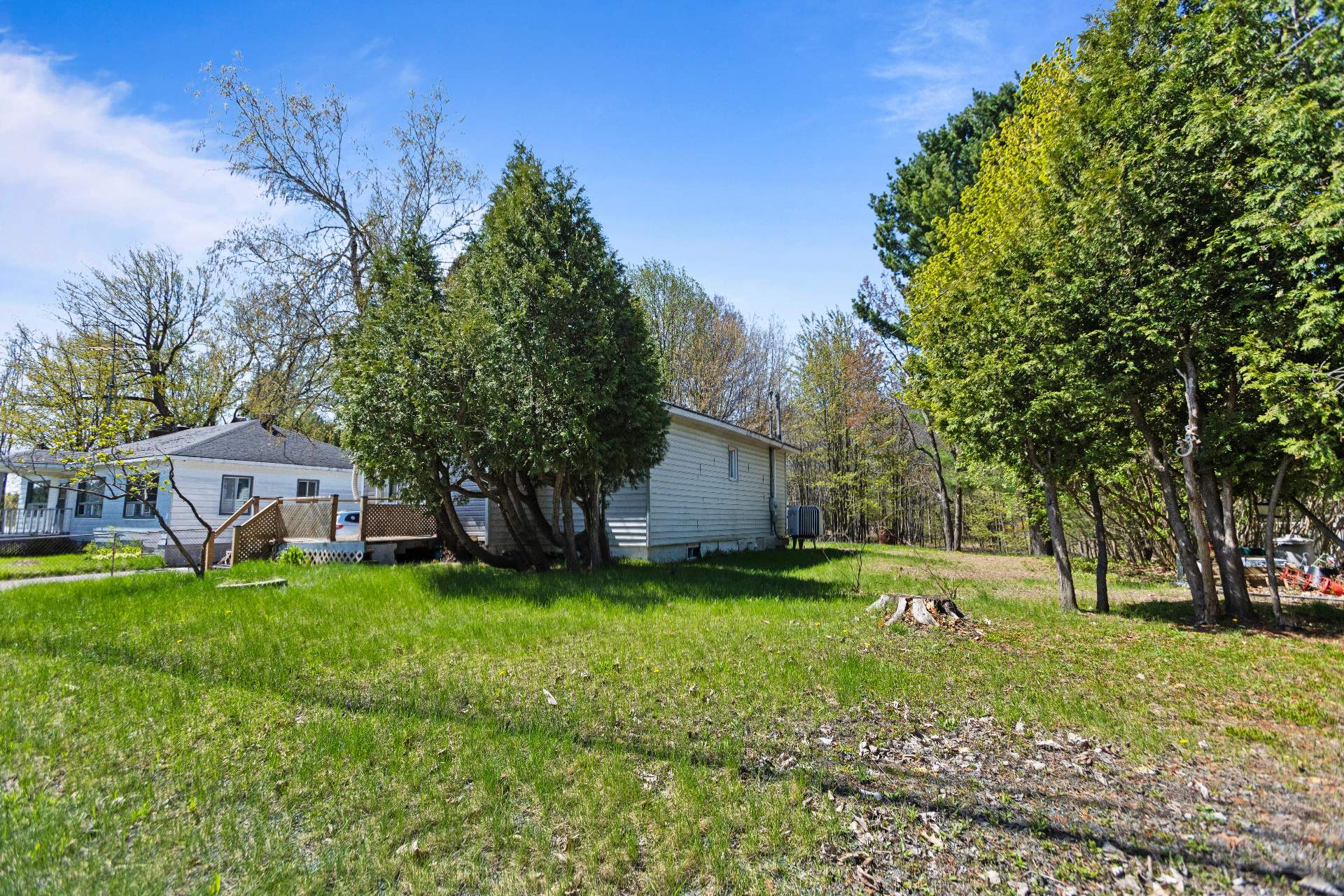 Saint-Lazare, QC J7T 2C5, Canada, 2 Bedrooms Bedrooms, ,1 BathroomBathrooms,Residential,Active,230371