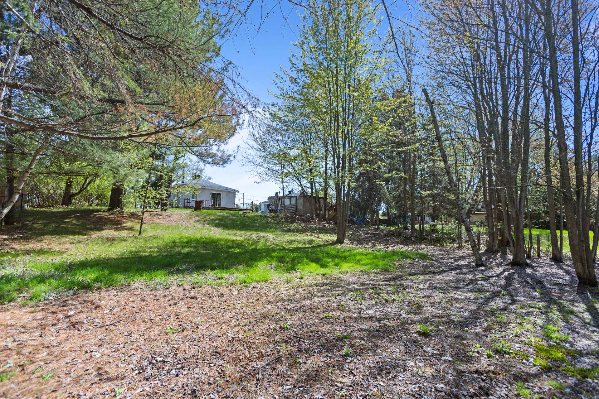 Saint-Lazare, QC J7T 2C5, Canada, 2 Bedrooms Bedrooms, ,1 BathroomBathrooms,Residential,Active,230371