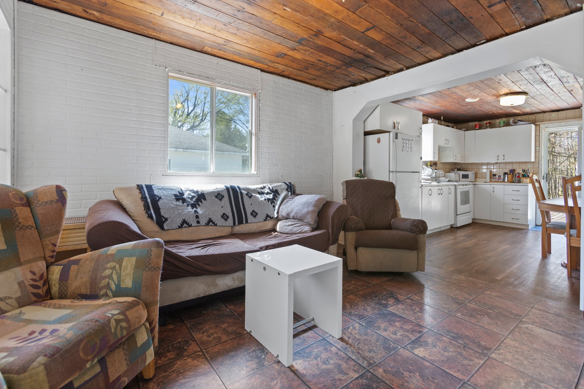 Saint-Lazare, QC J7T 2C5, Canada, 2 Bedrooms Bedrooms, ,1 BathroomBathrooms,Residential,Active,230371