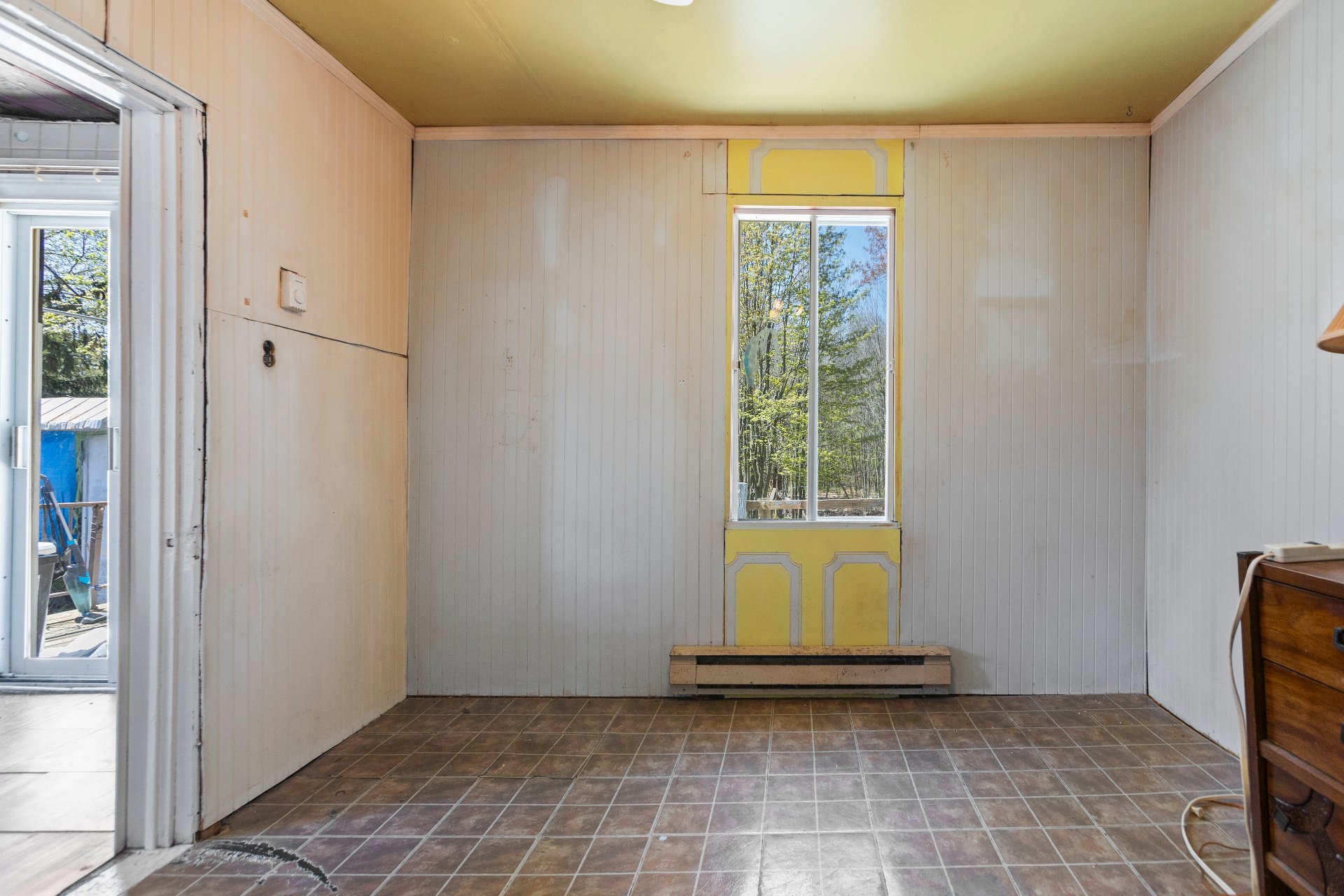 Saint-Lazare, QC J7T 2C5, Canada, 2 Bedrooms Bedrooms, ,1 BathroomBathrooms,Residential,Active,230371