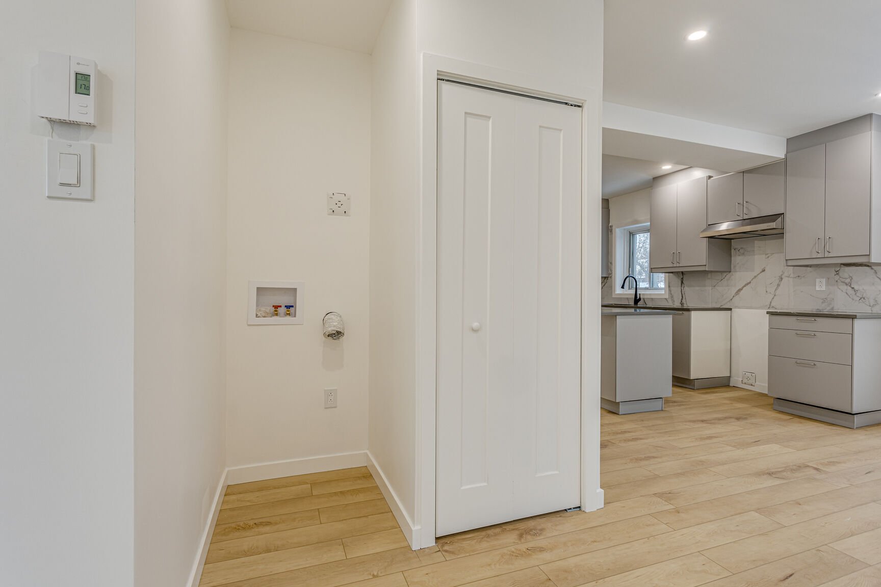 Montréal (Le Sud-Ouest), QC H4E 3C5, Canada, 4 Bedrooms Bedrooms, ,1 BathroomBathrooms,Residential,Active,132399