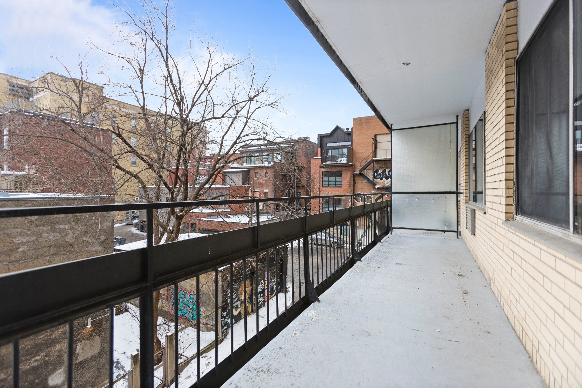 Montréal (Ville-Marie), QC H3H 2J8, Canada, 1 Bedroom Bedrooms, ,1 BathroomBathrooms,Residential,Active,12514
