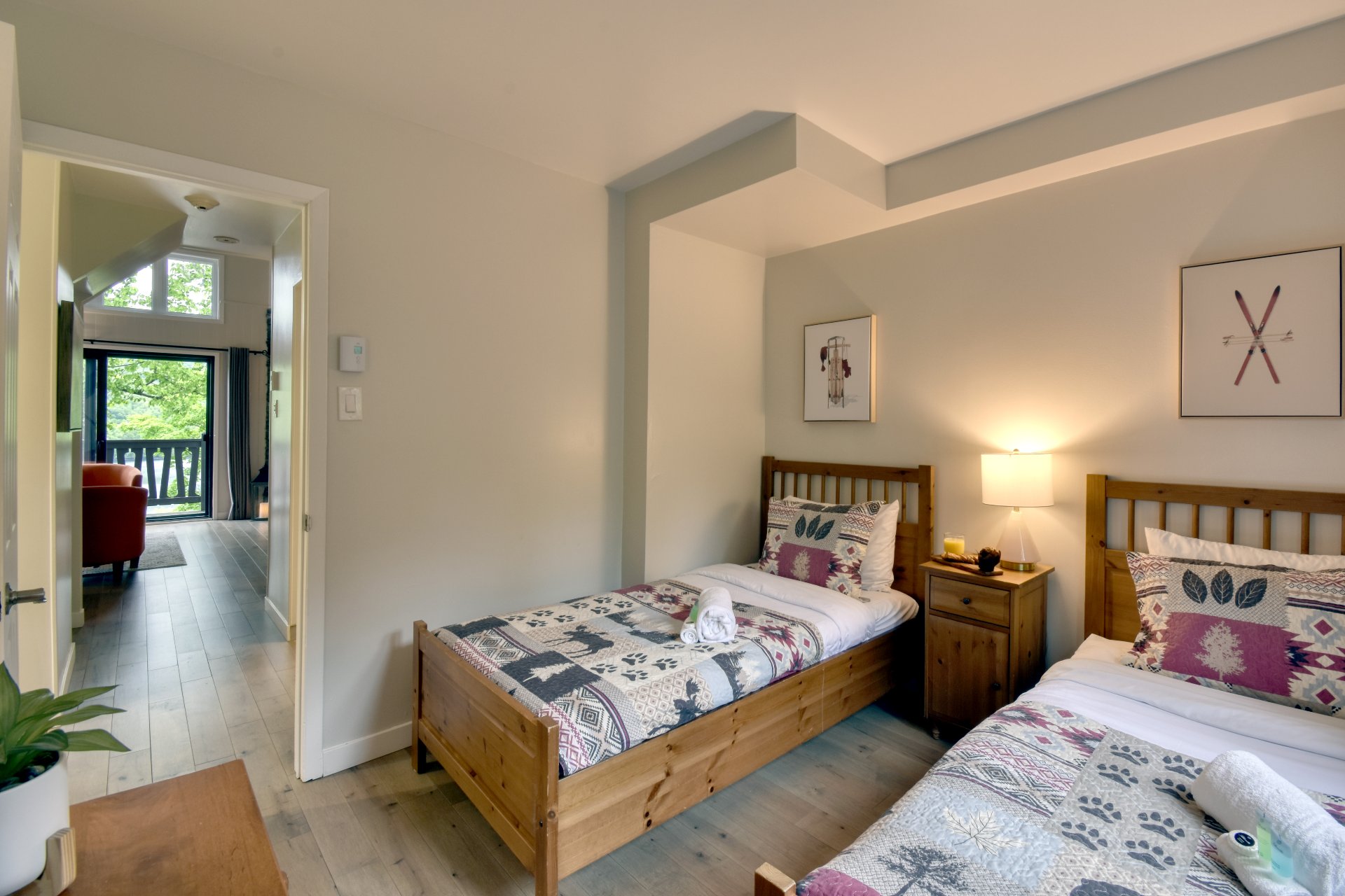 Mont-Tremblant, QC J8E 1B9, Canada, 2 Bedrooms Bedrooms, ,2 BathroomsBathrooms,Residential,Active,30512