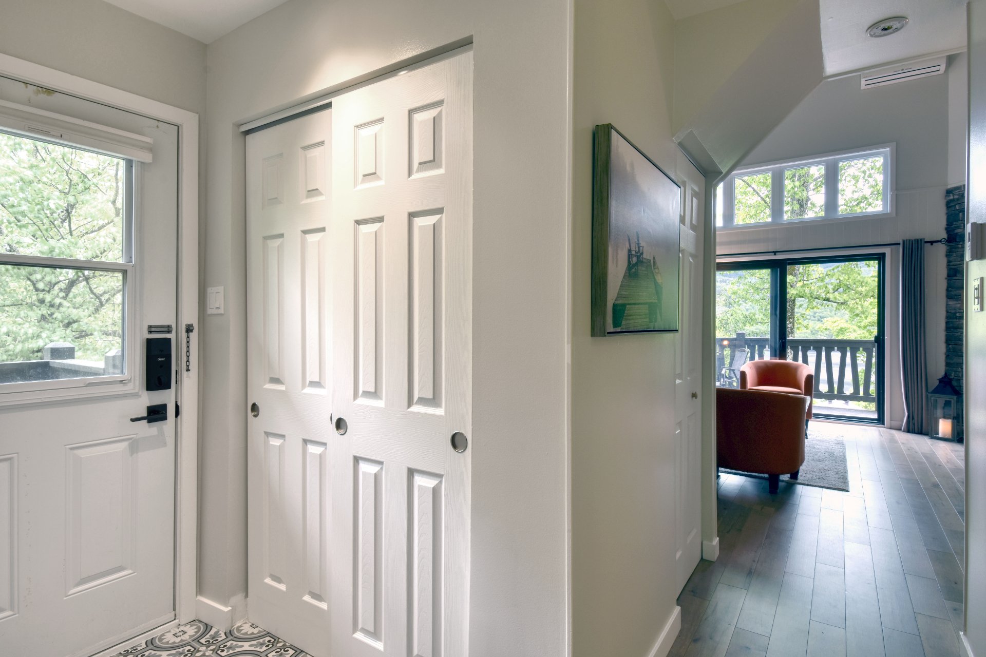 Mont-Tremblant, QC J8E 1B9, Canada, 2 Bedrooms Bedrooms, ,2 BathroomsBathrooms,Residential,Active,30512