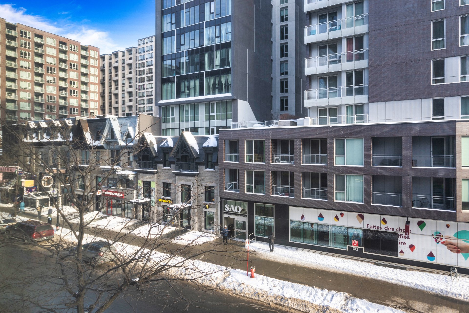 Montréal (Ville-Marie), QC H3H 0A2, Canada, 2 Bedrooms Bedrooms, ,2 BathroomsBathrooms,Residential,Active,235269