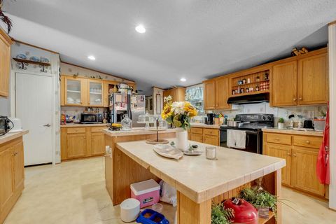 Tiny photo for 9016 Glover Court, Tallahassee, FL 32305 (MLS # 402100)