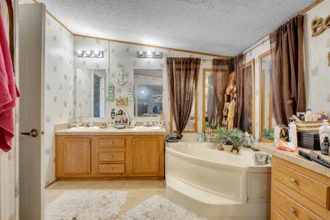 Tiny photo for 9016 Glover Court, Tallahassee, FL 32305 (MLS # 402100)