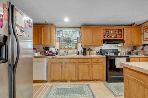 Tiny photo for 9016 Glover Court, Tallahassee, FL 32305 (MLS # 402100)