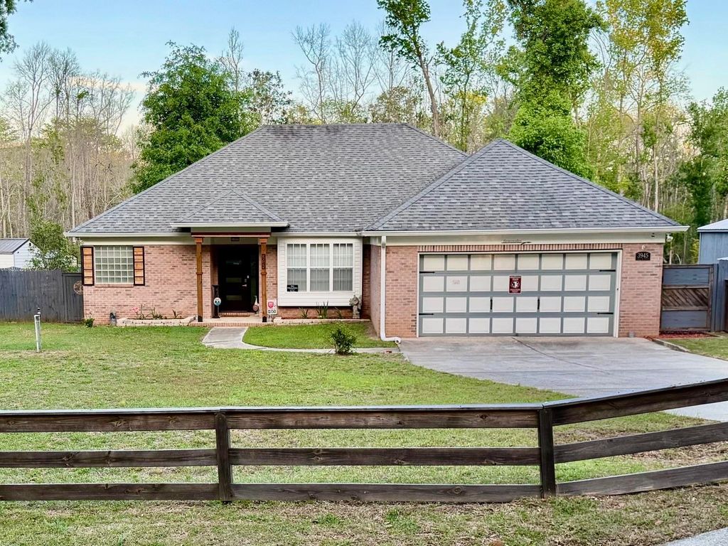 Photo of 3945 Calle De Santos Road, Tallahassee, FL 32311 (MLS # 398968)