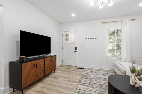 Tiny photo for 643 W 8TH Avenue, Tallahassee, FL 32303 (MLS # 398298)