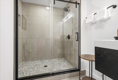 Tiny photo for 643 W 8TH Avenue, Tallahassee, FL 32303 (MLS # 398298)