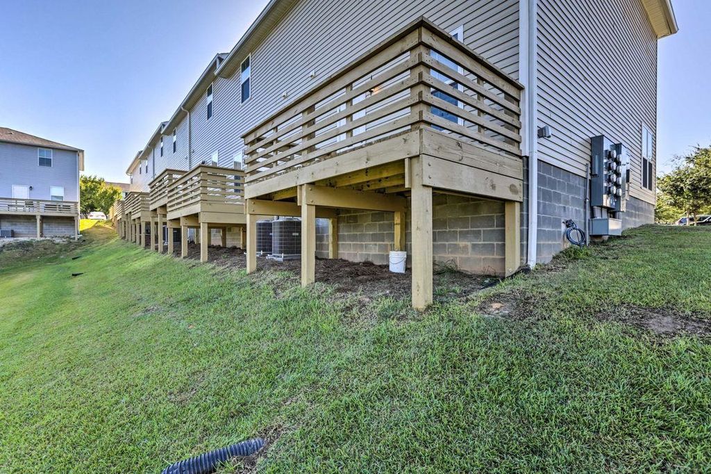 Photo of 1982 Greencastle Lane, Tallahassee, FL 32304 (MLS # 399285)