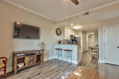 Tiny photo for 215 W College Avenue #305, Tallahassee, FL 32301 (MLS # 399423)