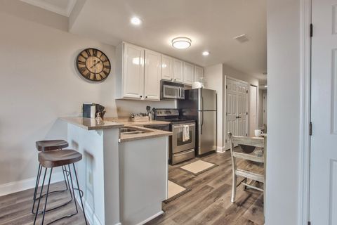 Tiny photo for 215 W College Avenue #305, Tallahassee, FL 32301 (MLS # 399423)