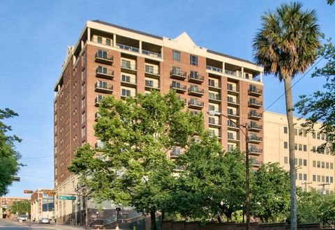 Tiny photo for 215 W College Avenue #305, Tallahassee, FL 32301 (MLS # 399423)