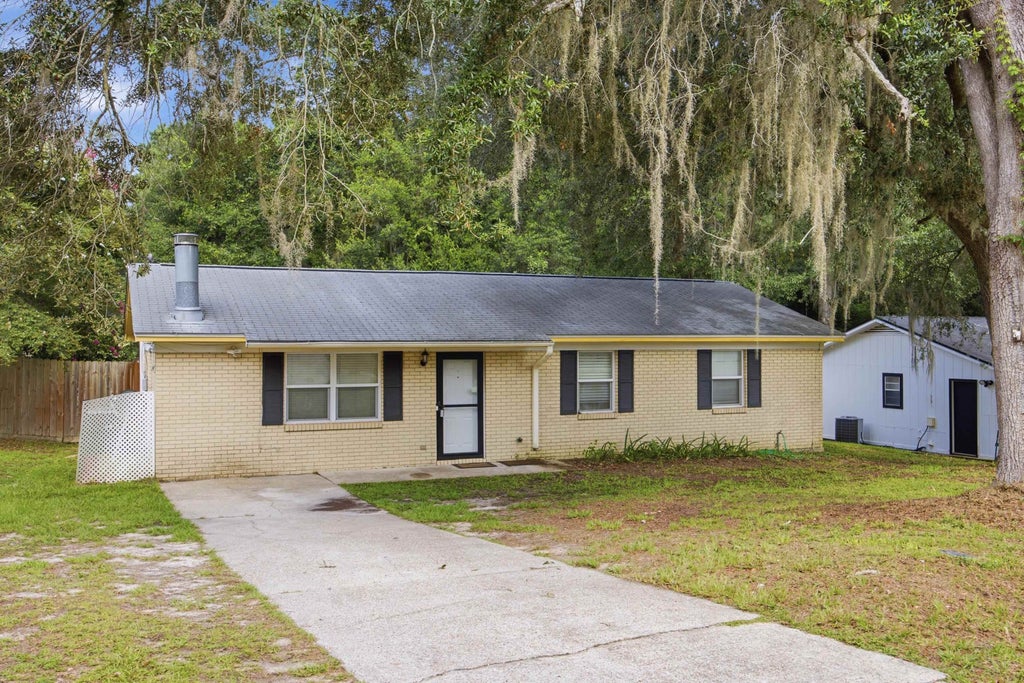 Photo of 4020 Elder Lane, Tallahassee, FL 32303 (MLS # 402309)