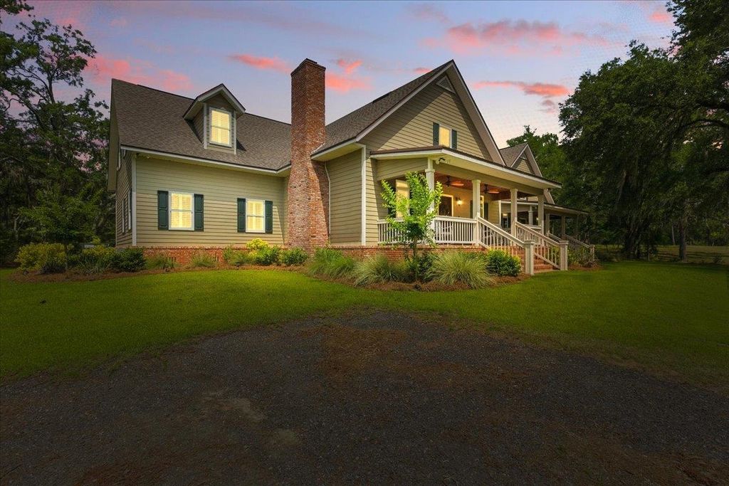 Photo of 1706 NW Radford Denson Road, Greenville, FL 32331 (MLS # 387421)